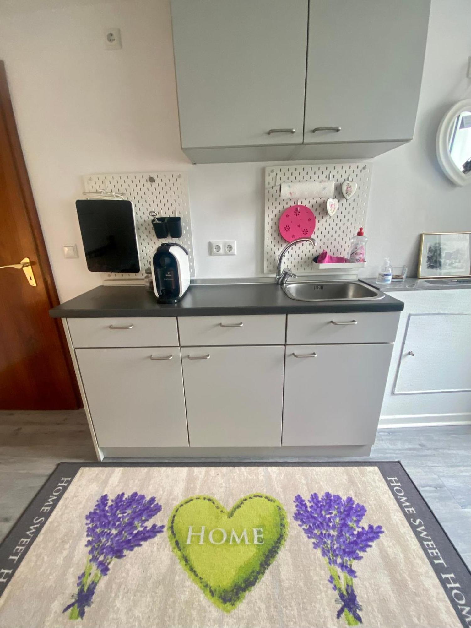 Apartment Am Rotweinwanderweg Bad Neuenahr-Ahrweiler Dış mekan fotoğraf